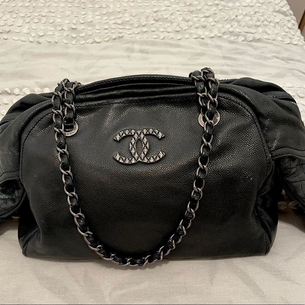 CHANEL Brilliant Side pocket Bowling Shoulder Bag Caviar Leather Black